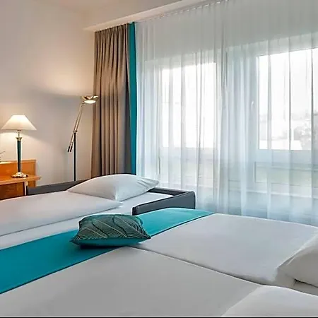 Dorint 4* دريسدن